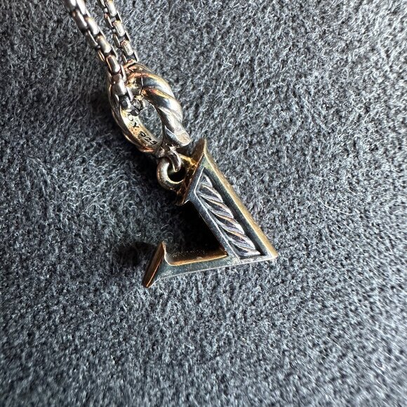 David Yurman Pavé Initial V Charm Necklace in Sterling Silver w/ White Diamonds - Picture 8 of 14